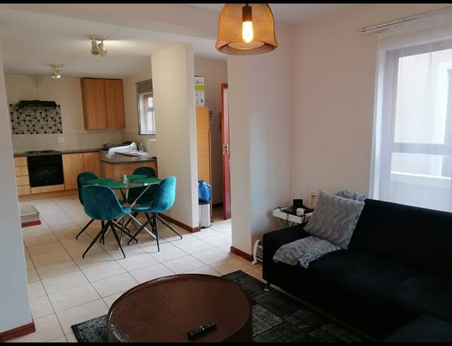 2 BEDROOM DUPLEX TO LET IN PARKLANDS NORTH